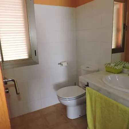 Ventura - Piscina Climatizada & Aire Acondicionado 科斯塔卡莱塔