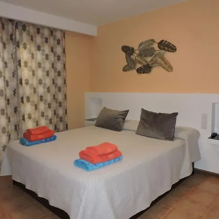 Ventura - Piscina Climatizada & Aire Acondicionado * 科斯塔卡莱塔