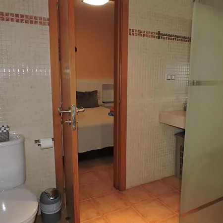 Ventura - Piscina Climatizada & Aire Acondicionado 科斯塔卡莱塔